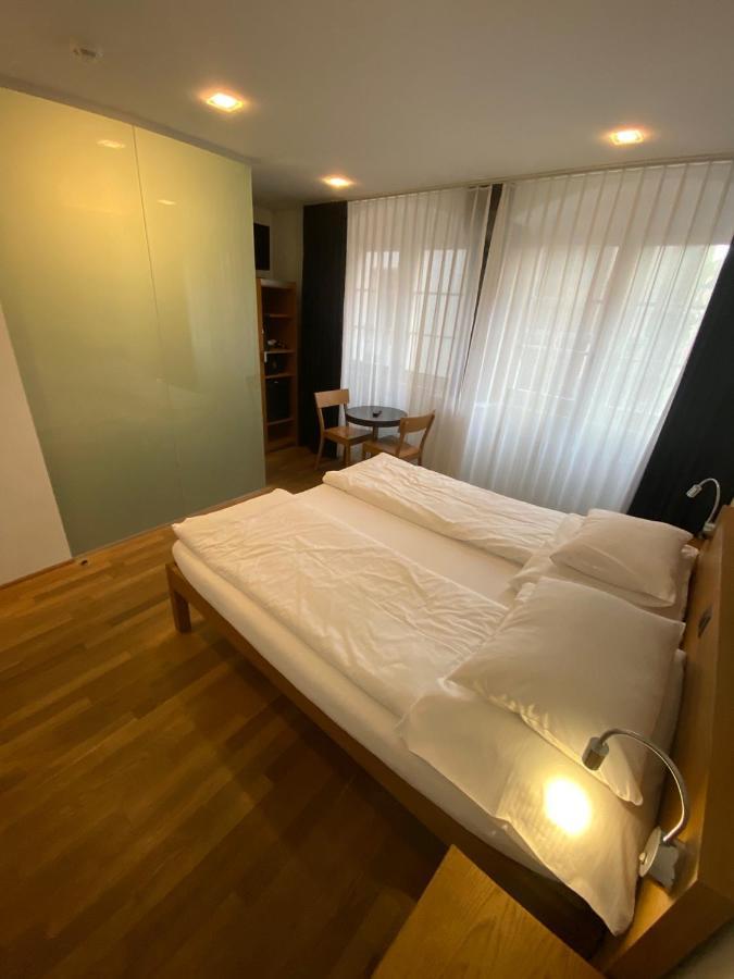 Hotel Lestelle - Self Check-In Lucerna Exterior foto