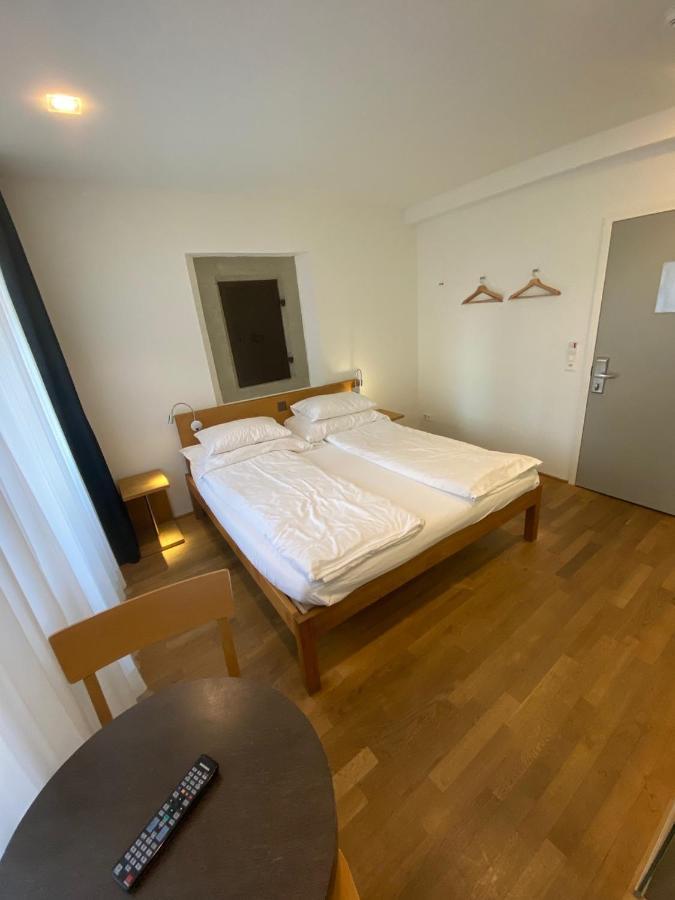 Hotel Lestelle - Self Check-In Lucerna Exterior foto